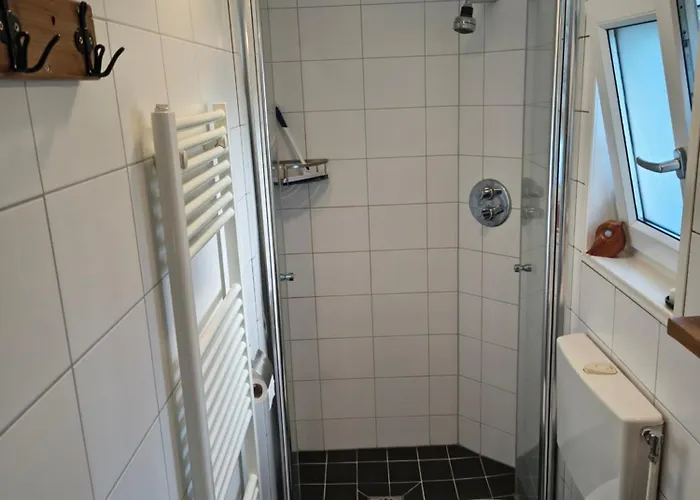 Кемпинг Forrest In Bosrijke Omgeving De Veluwe - Met Terras, Tuin En Fietsschuurtje